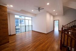 People's Garden (D19), Terrace #633408241